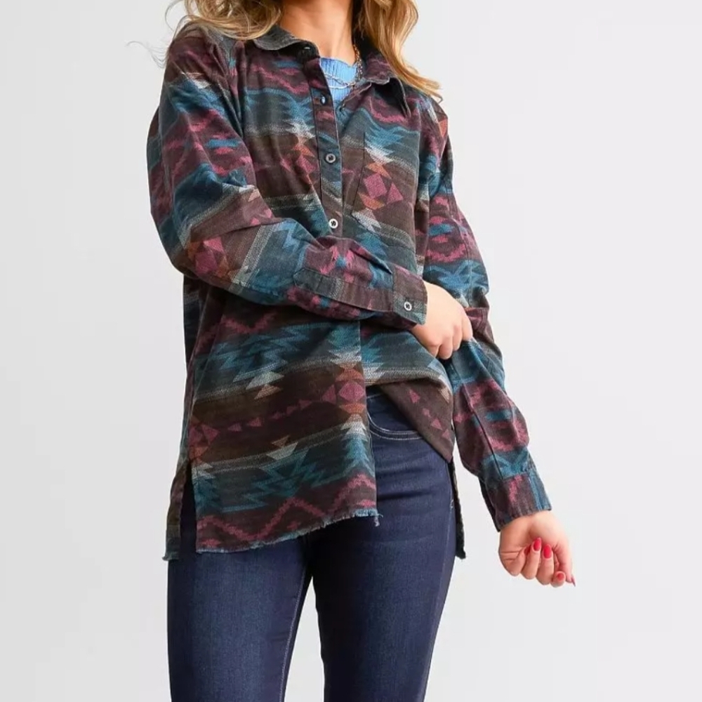 BKE Buckle NWT Aztec Boyfriend Style Button Down Cotton Shirt Long Line